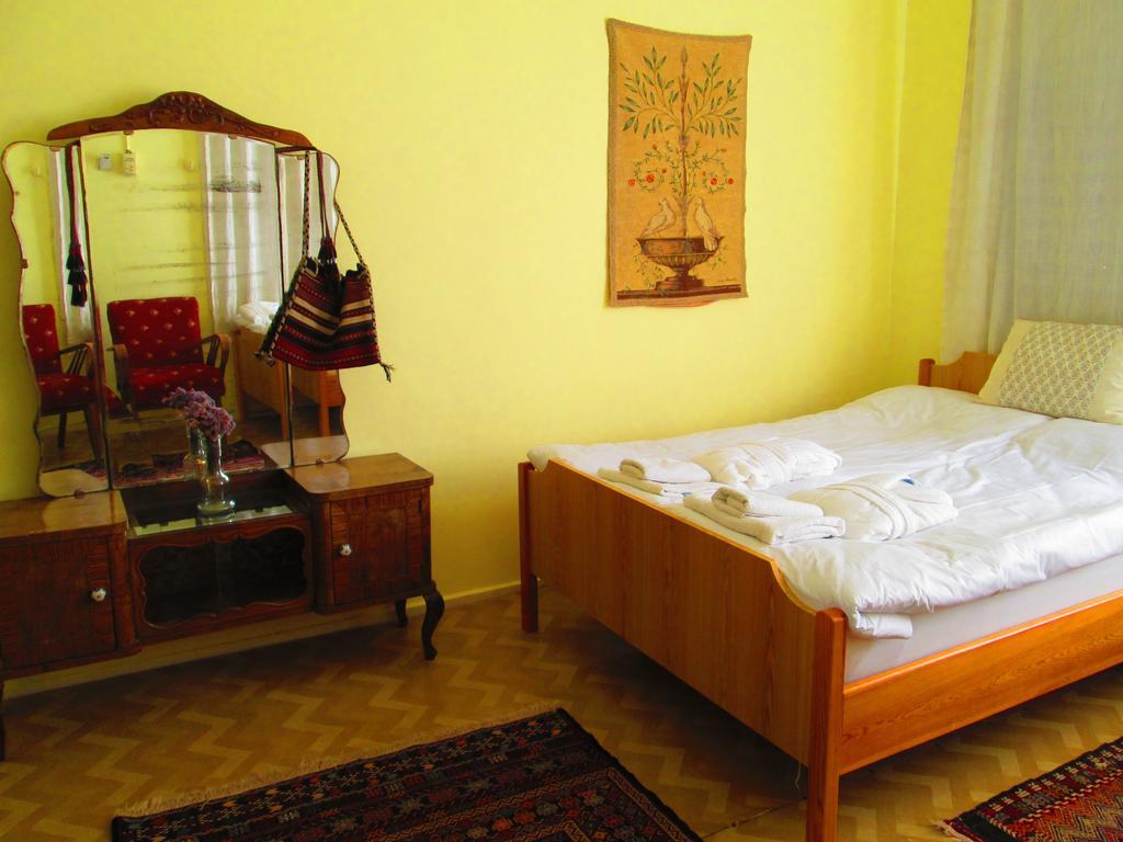 Istanbul Pension Ayvalı Δωμάτιο φωτογραφία