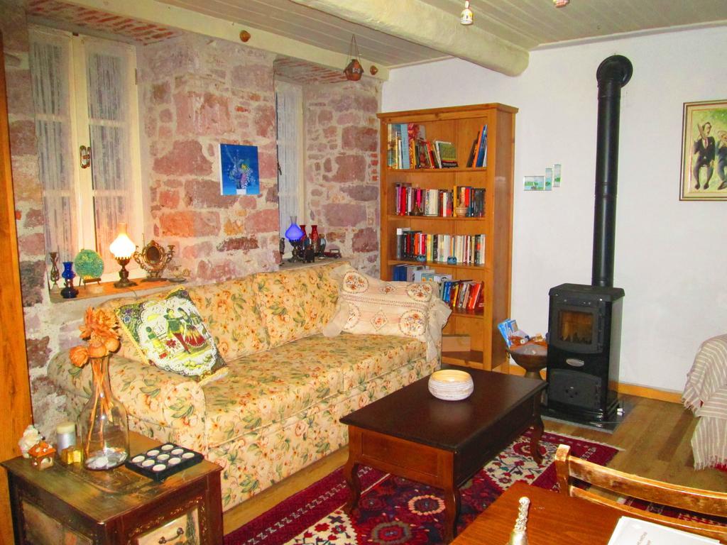 Istanbul Pension Ayvalı Εξωτερικό φωτογραφία