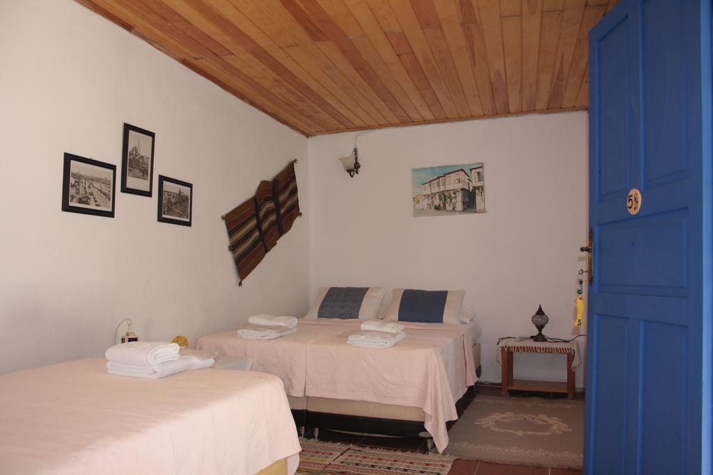 Istanbul Pension Ayvalı Εξωτερικό φωτογραφία