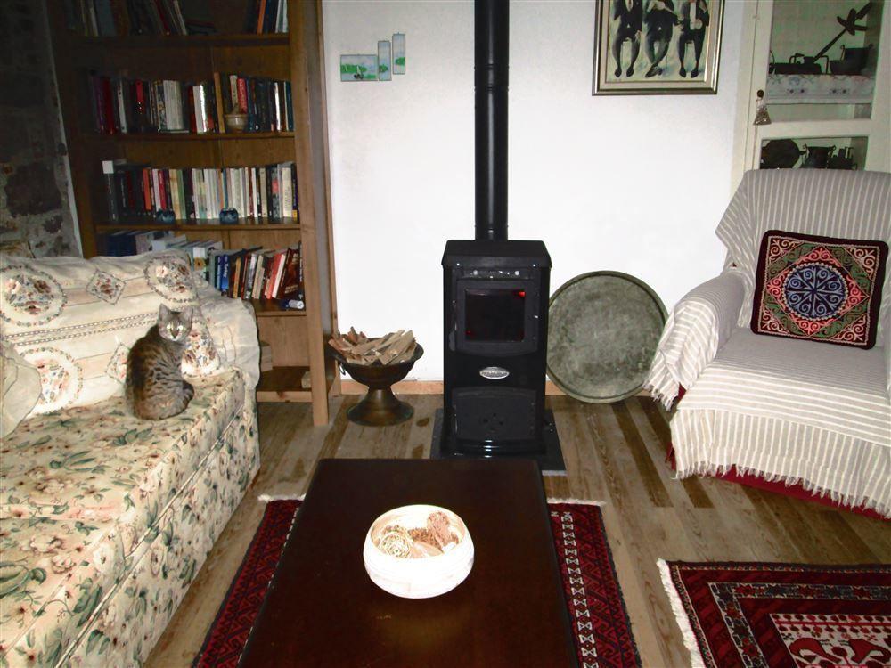 Istanbul Pension Ayvalı Εξωτερικό φωτογραφία