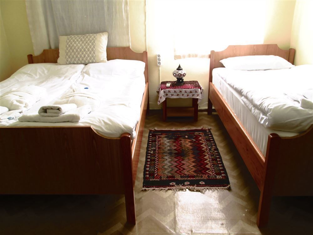 Istanbul Pension Ayvalı Εξωτερικό φωτογραφία